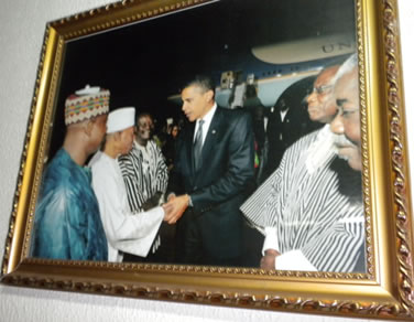 pic with obama